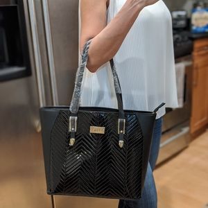 *SOLD* Black patent doTERRA brand tote bag